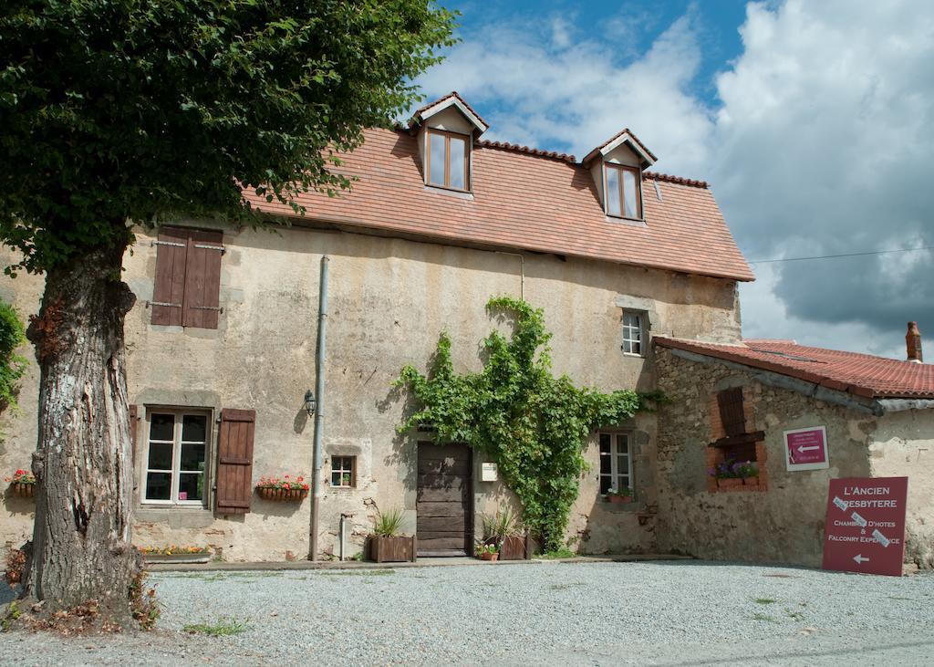 L'Ancien Presbytere Chambres D'Hote Ou Gite Le Dorat ภายนอก รูปภาพ